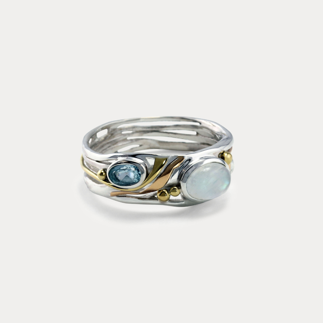 Blue Topaz and Moonstone Ring 