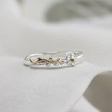 Dainty Sterling Silver Daisy Ring with Gold Details
