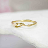 Dainty Organic Flow Gold Ring